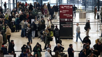 Берлин әуежайы ереуілге байланысты жабылды