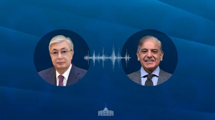 Пәкістанның премьер-министрі Тоқаевты референдумның табысты өтуімен құттықтады