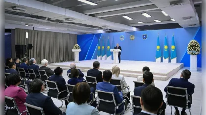 «Біздің қолымыздан келмей ме?»: президент елде сана революциясын жасау керегін айтты