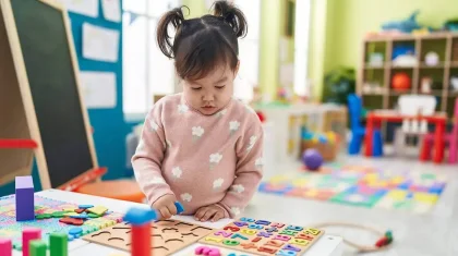 «Аяқтары көгеріп қалды»: Шымкенттегі ойын-сауық орталығындағы оқиға желіде қызу талқыға түсті (ВИДЕО)