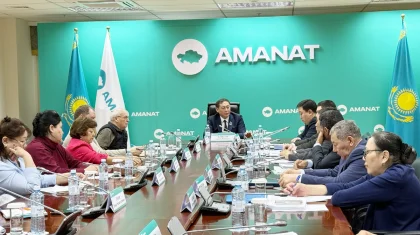 «AMANAT» партиясында сауда жүйесіндегі ашықтық пен отандық өнімді қолдау мәселелері бойынша талқылау өтті