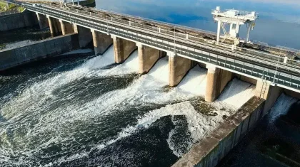 Еліміздің бірқатар өңірінде су тасқыны қаупіне байланысты жолдар жабылды