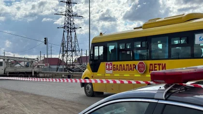 БҚО-да маршруттық және мектеп автобустары соқтығысып, бірнеше адам зардап шекті