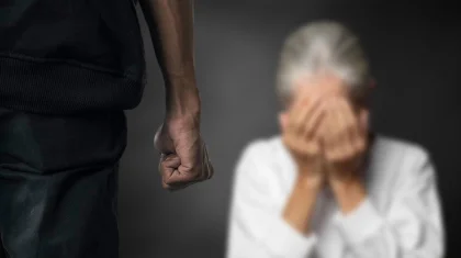 Жамбыл облысында енесін ұрып тастаған ер адам сот алдында жауап берді