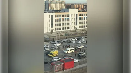 Атырауда 7 жасар қыз баланы мектеп жанында көлік қағып кетті: бүлдіршін сол жерде көз жұмды