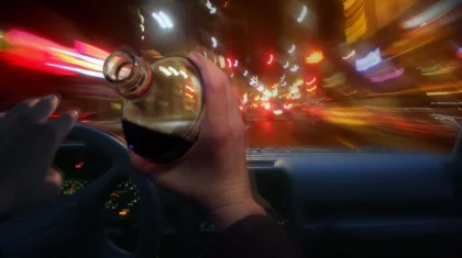 Ақтөбеде ер адам клиентінің көлігін басқа қалаға айдап кетіп, мас күйінде апатқа ұшыраған