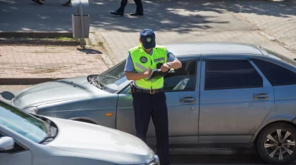 Алматыда жүргізушілер енді өздері күтпеген жағдайда айыппұл арқалауы мүмкін (ВИДЕО)