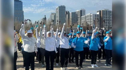 Елордада 200 зейнеткер сауықтыру флешмобын өткізді