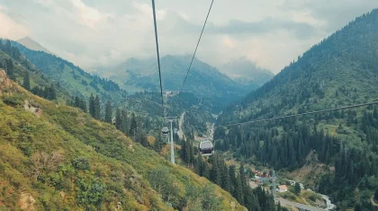 Алматыда «Медеу» табиғи паркімен шекаралас 288 гектар жер жекеменшікке беріліп кеткен