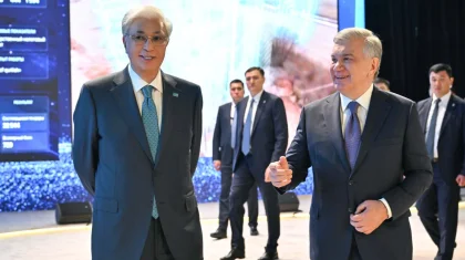 Тоқаев пен Мирзиёев жасанды интеллект хакатонына барды