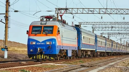 Ақмола облысында полициядан қашқан жасөспірім пойыздан құлап, ауыр жарақат алды