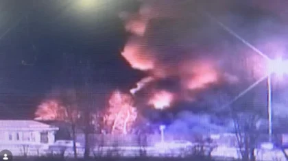 Семейде монша кешенін қызыл жалын шарпыды