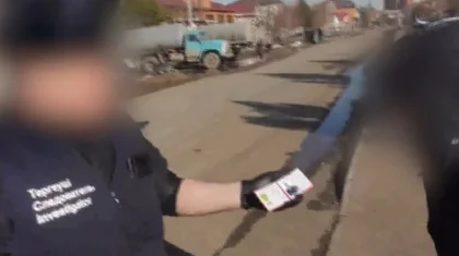 Шетелде оқуы бар: Астанада жас жігіт есірткі таратып жүрген жерінен ұсталды (ВИДЕО)