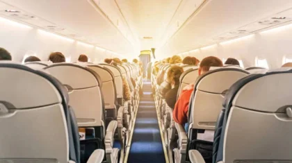 Ақтау әуежайында мас жолаушы рейсіне міне алмай қалды.