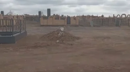 Анасының зиратына тағы бір мәйіт жерленген: Қарағандыда эксгумациялау туралы шешім қабылдады