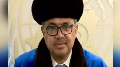 «Құдам Дәулет пен құдағиым Ардаққа рақмет!»: ДДҰ басшысы Астанадағы құдаларын аралап, қазақша ән айтты (ВИДЕО)