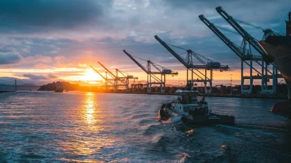 Әлемде мұнай бағасы тағы 2 пайызға қымбаттады