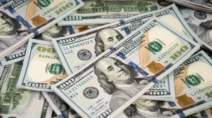 Қазақстанда доллар күн санап арзандап барады: 29 сәуірге арналған ресми бағамы жарияланды