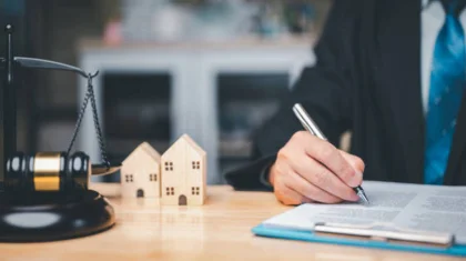 Ақтөбе облысында пәтерді таныстарына “таратқан” шенеунік 6 жылға сотталды