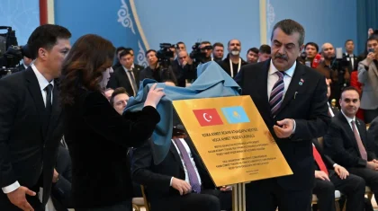 Түркияда жойқын зілзаладан зардап шеккен өңірде Қожа Ахмет Ясауи атындағы мектеп ашылды
