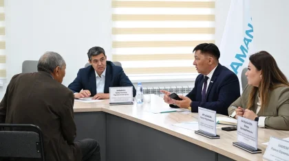 Ақтөбе облысында мобильді қоғамдық қабылдау аясында тұрғындар өтініші қаралды