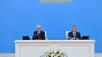 «Баяғы жартас – сол жартас»: Тоқаев Қонаев қаласының кемшін тұстарын Сұлтанғазиевтің бетіне басты