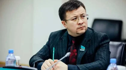 «Жұмсақ күш» құралы ма? Мәжілісте шетелден ақша алатын ҮЕҰ-ларды жаппай тексеру мәселесі көтерілді