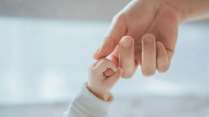 «Бэби-бум» қарқыны төмендеді: Қазақстанда бала туу көрсеткіші жылдан жылға азайып барады
