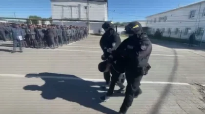 90-жылдардың көрінісі ме: Қазақстанда бизнесті бопсалап, рэкет жасаған топтар емін-еркін жүрген (ВИДЕО)