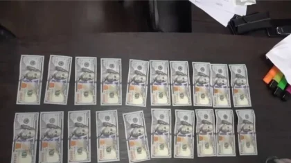 Ұлытау облысында кәсіпорын директоры тергеушіге пара бермек болған жерінде ұсталды