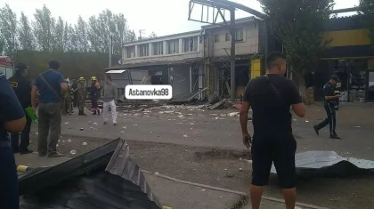 Астанада самса пісіретін дәмханада баллон жарылып, үш адам жараланды (ВИДЕО)