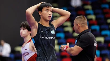 Қазақ балуаны 17 жасында әлем чемпионы атанды