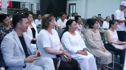ҚХП өкілдері педагогтермен білім беру жүйесін дамыту, мұғалімдерді қолдау мәселелерін талқылады