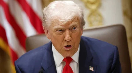 Трамп Иранға жасалатын жаңа соққыларды кейінге қалдырғанын мәлімдеді