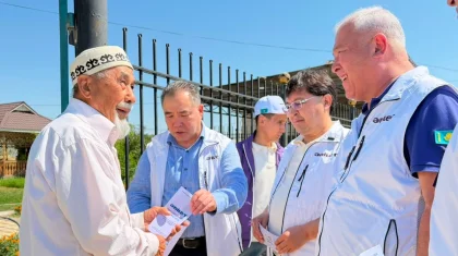«Әділет» партиясы төрт өңірде тұрғындармен және еңбек ұжымдарымен кездесті
