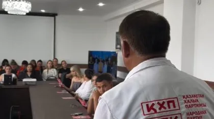ҚХП өкілдері «Шахтинсктеплоэнерго» ұжымымен кездесті