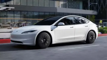 Tesla электромобильдерді жаппай кері қайтарып жатыр