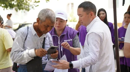 «Әділет» партиясы Қазақстанның төрт өңірінде тұрғындармен және кәсіпкерлермен кездесті