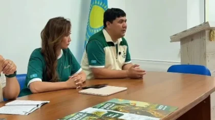 «Ауыл» партиясының кандидаттары Қорғалжын ауданындағы медицина қызметкерлерімен пікір алмасты