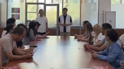 ҚХП өкілдері Астанада БАҚ өкілдерімен кездесіп, түйткілді мәселелерді талқылады