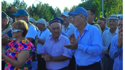 «Ауыл» партиясы Асар шағын ауданындағы әлеуметтік мәселелерді көтерді