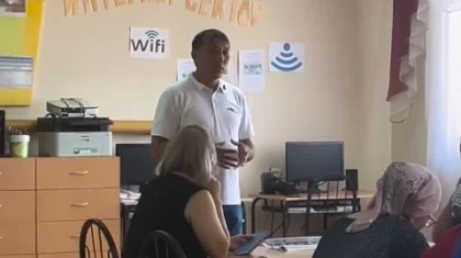 «Ақ жол» партиясының өкілі Қарағанды облысында ауыл тұрғындарымен кездесті