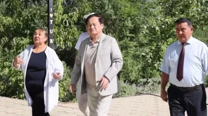 «Ақ жол» партиясының өкілі Қазыбек Иса Торғай ауылының тұрғындарымен кездесті