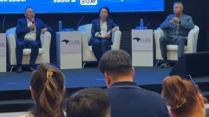 «Ақ жол» мүшелері «Қаспиймұнайгаз» және «Атырау Жарық» еңбек ұжымдарымен кездесті