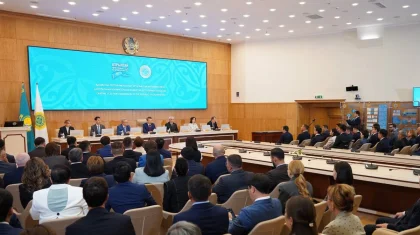Орталық сайлау комиссиясы Құрылтай депутаттарын тіркеп, куәліктері мен төсбелгілерін табыстады