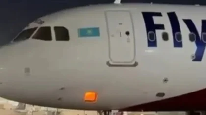 Алматы әуежайында FlyArystan компаниясының ұшағы өртеніп, бір қызметкер жараланды