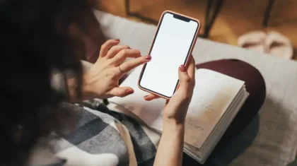 Ақтөбеде әйел адам туған інісімен бірге қазақстандықтарды алдап келген