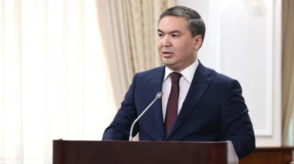 Ерсайын Нағаспаев өнеркәсіп министрі болып қайта тағайындалды