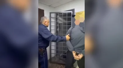 «Газ баллонын жарып тастаймын»: Шахтинск тұрғыны орынсыз әзілдегені үшін 16 күнге қамауға алынды (ВИДЕО)