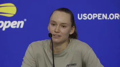 Елена Рыбакинаның қазақ журналисінің сұрағына жауап берген сәтін желіде шетелдіктер талқылап жатыр